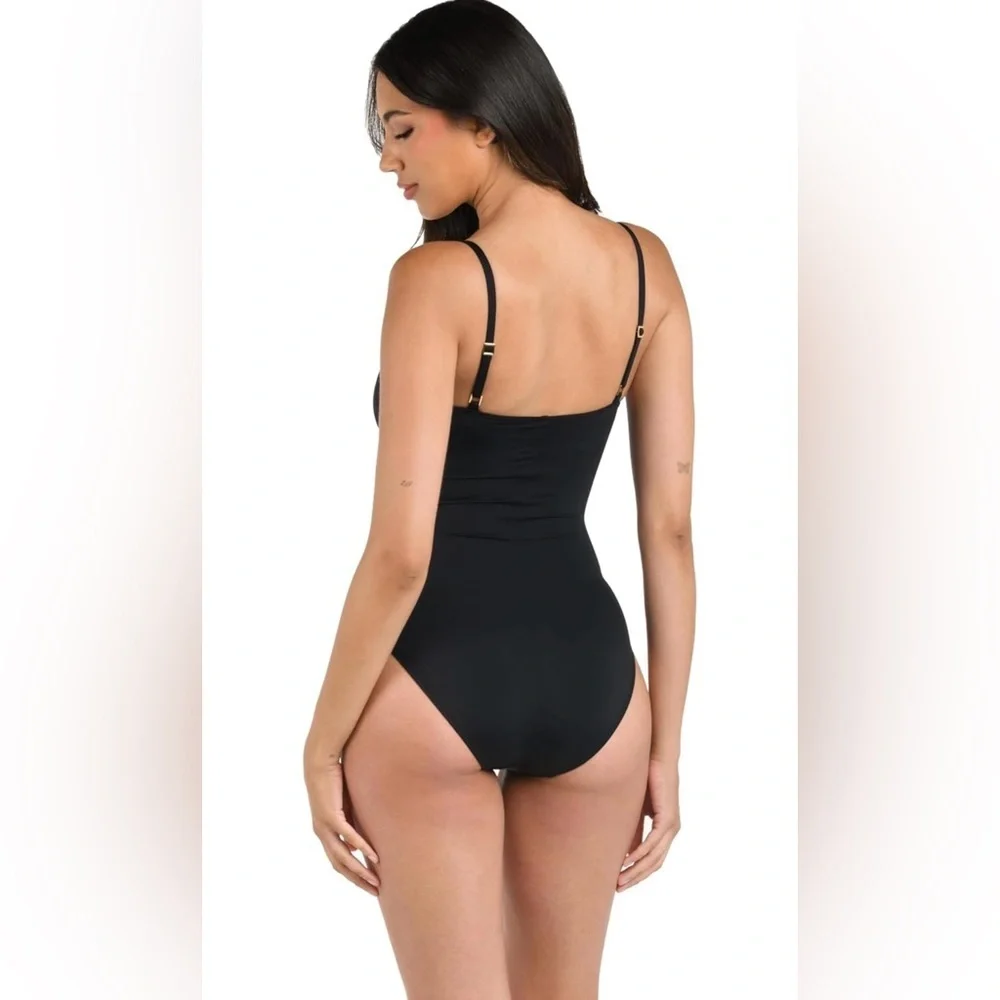La Blanca Women's One Piece Island Goddess Shirred Side Women's Bathing Suit